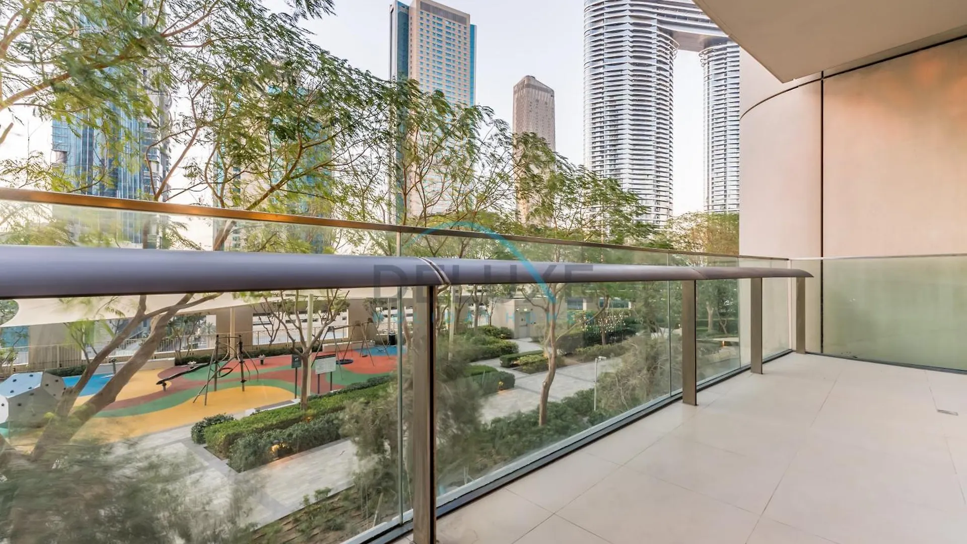 City Views 2Br Close To Burj Khalifa & Dubai Mall, Burj Vista Tower 2, Downtown By Deluxe Holiday Homes United Arab Emirates