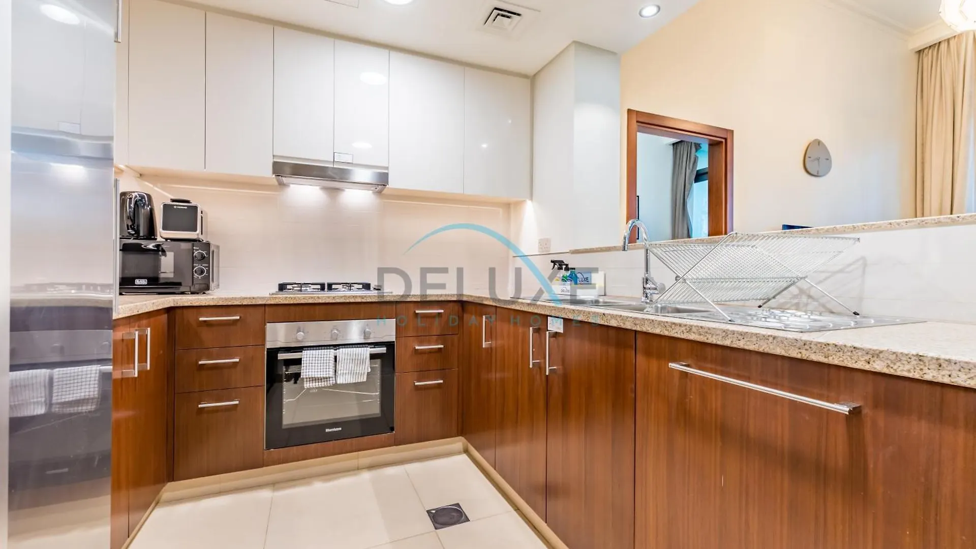 City Views 2Br Close To Burj Khalifa & Dubai Mall, Burj Vista Tower 2, Downtown By Deluxe Holiday Homes 0*,
